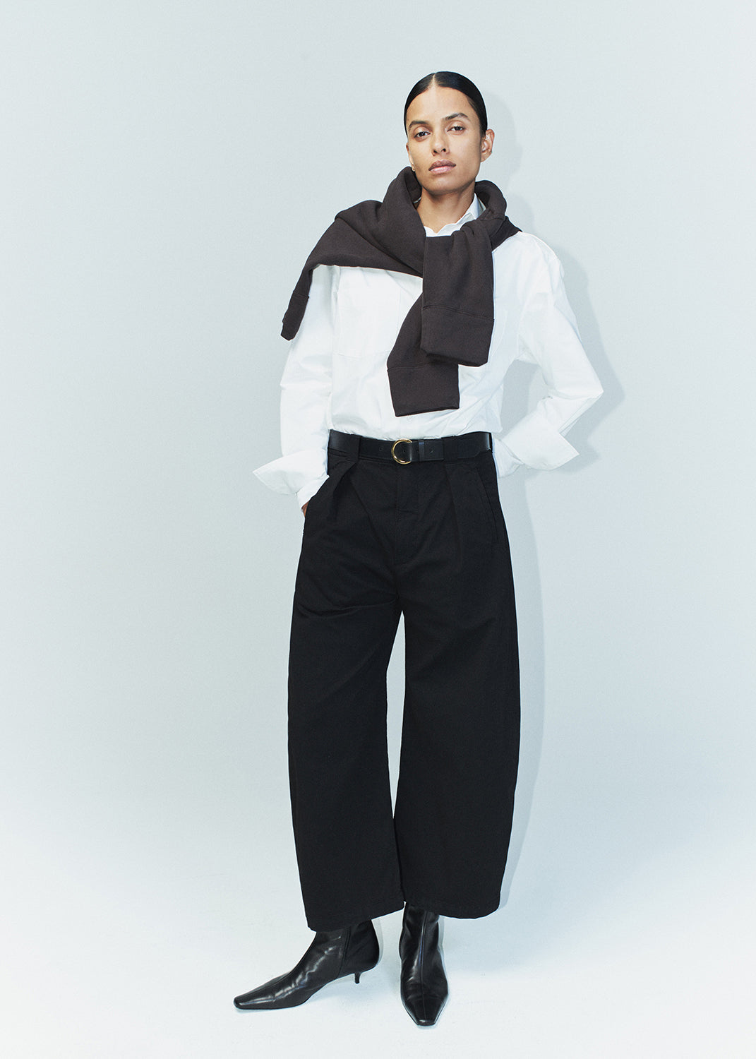 Cara Cropped Pleated Trouser in Black