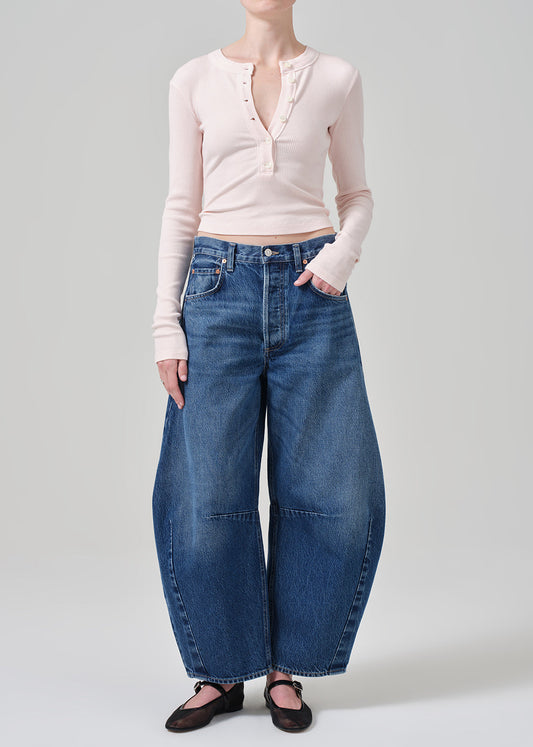 Petite Horseshoe Jean in Claremont