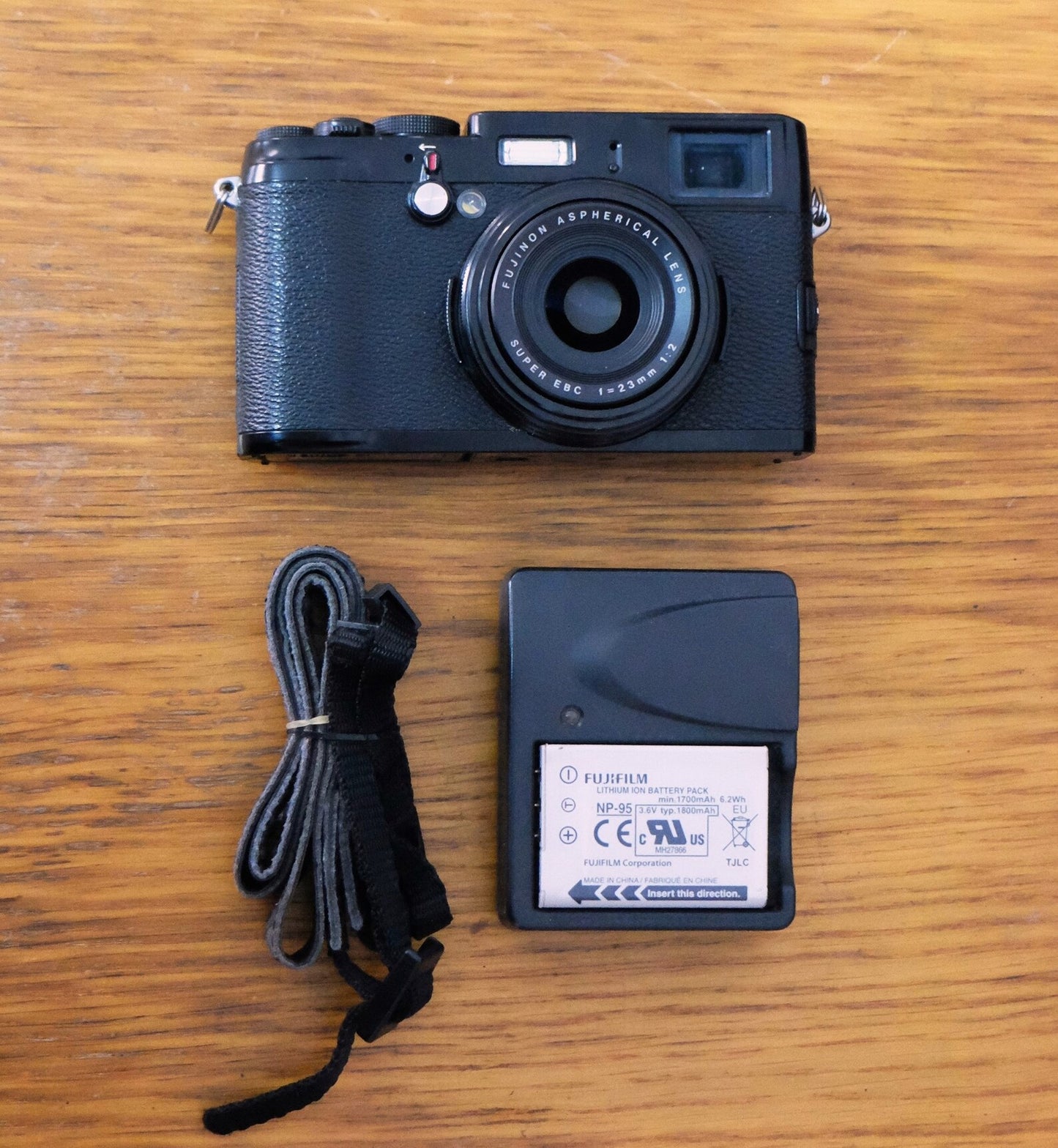 Rare Fujifilm FinePix X100 Digital Camera Limited Edition Black