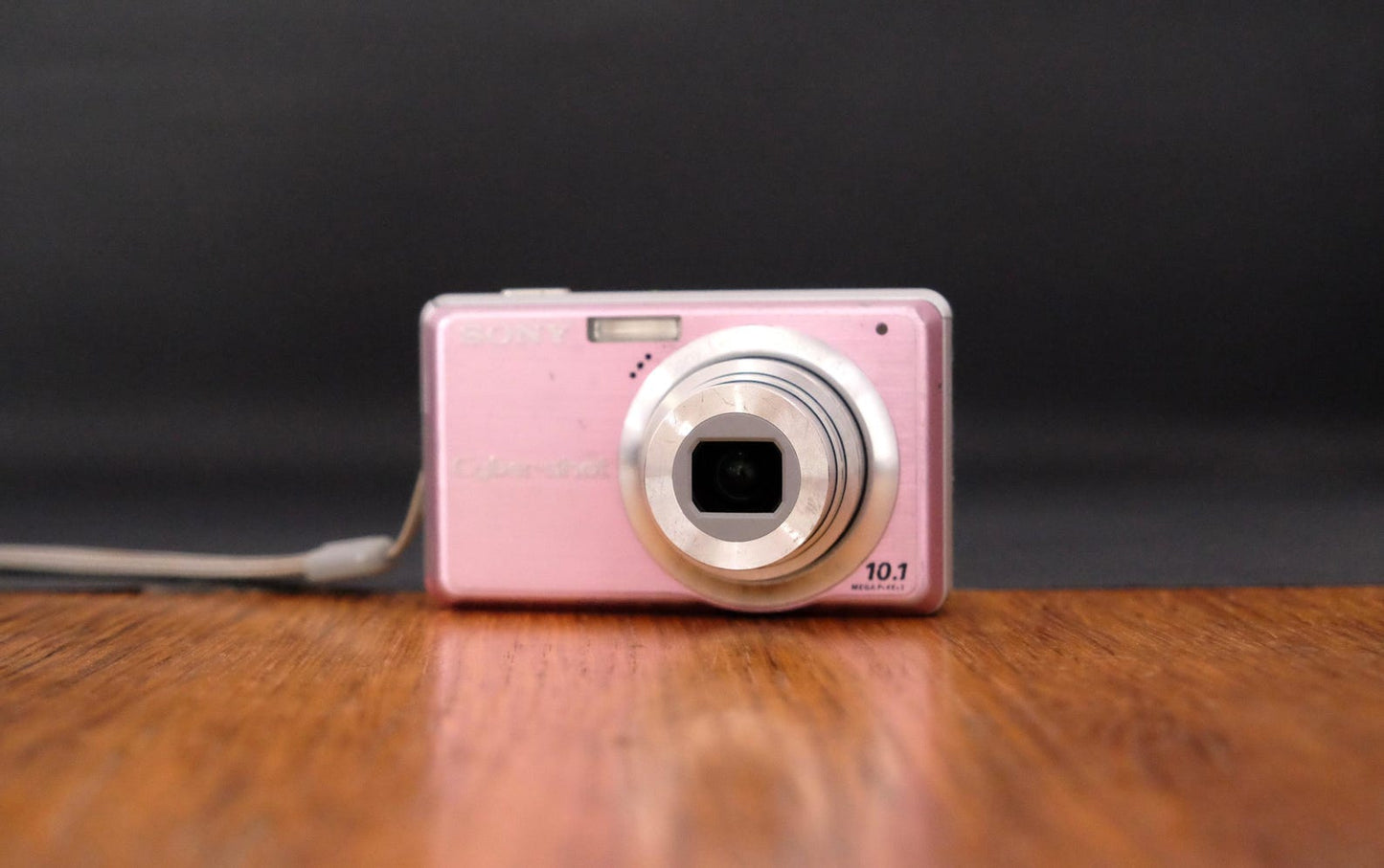 Sony Cybershot DSC-S950 10MP 4x Optical Zoom Compact Digital Camera Pink