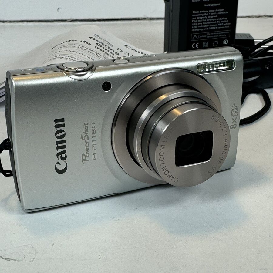 Canon PowerShot ELPH 180 20MP Digital Camera Silver Mint EUC