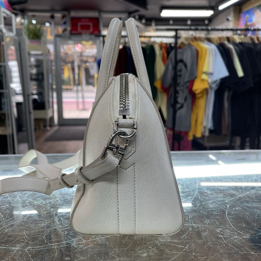 Authentic Givenchy Antigona Crossbody Bag Pearl White