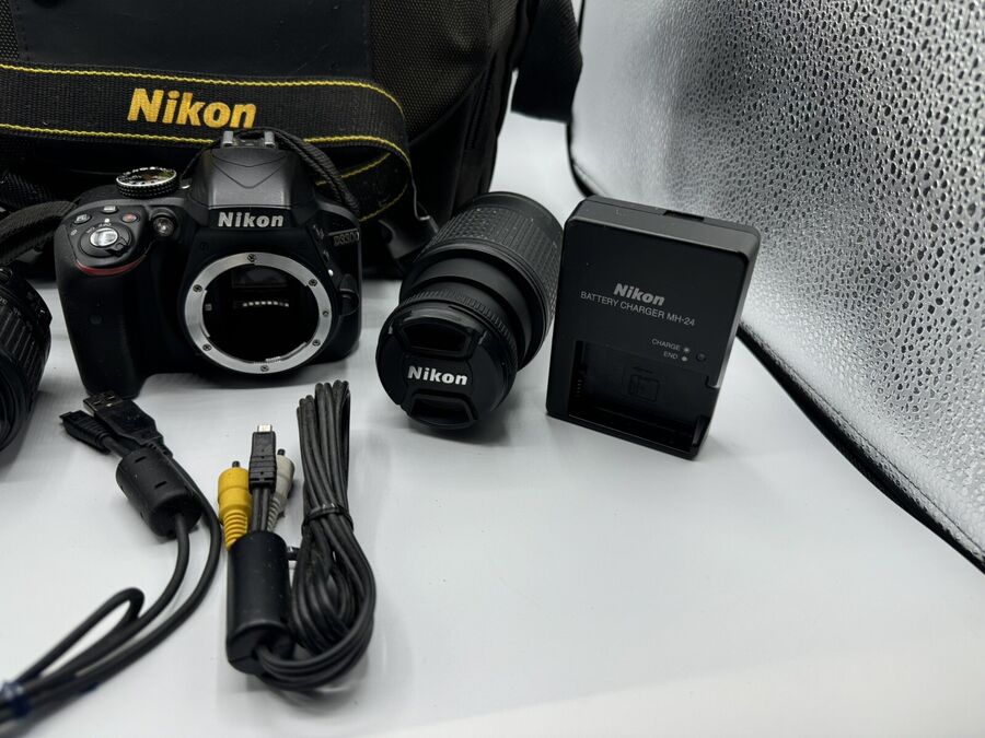 Nikon D3300 24.2MP Digital SLR Camera  18-55mm/55-200mm Wireless Mobil Adapter